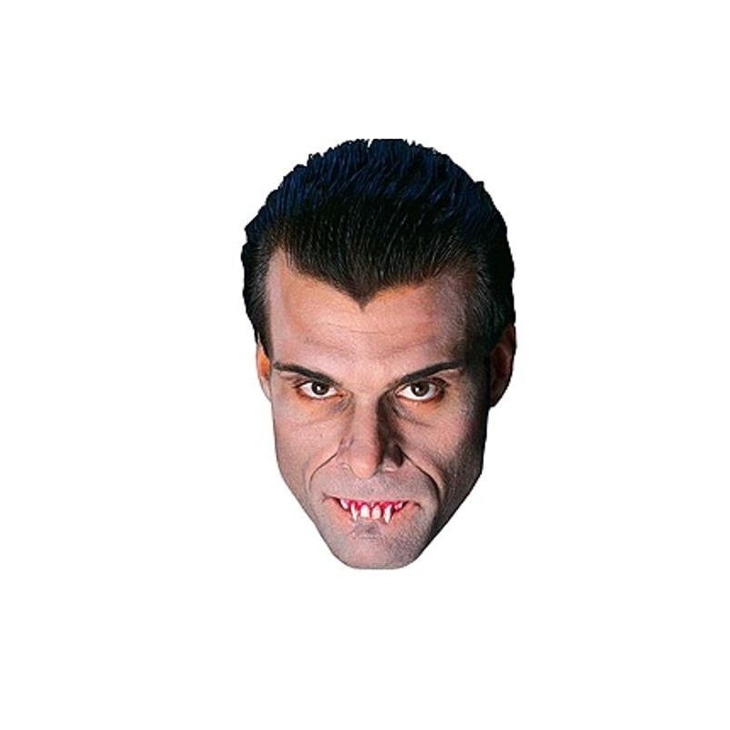 Dientes dracula sangrientos