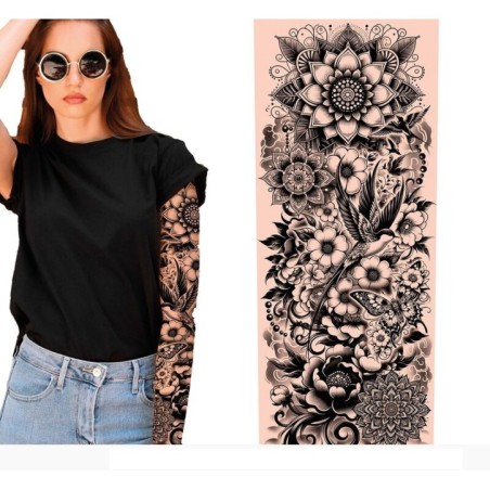 manga tatuaje para brazo blanco y negro