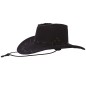 Sombrero vaquero ante negro