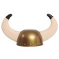 Casco vikingo con cuernos