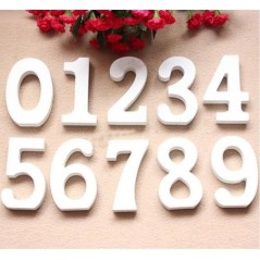 Numeros en madera blanca de 11 cm 8435525831808 02668 02669