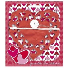 Guirnalda  corazon troquelado san valentin