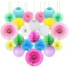 Bolas pompones y abanicos